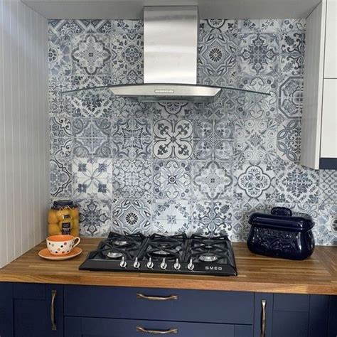 Фартук из керамогранита на кухне (57 фото): реальные примеры интерьеров