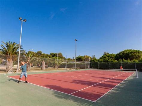 El Centro De Bienestar Del Camping Yelloh Village Les Tropiques En