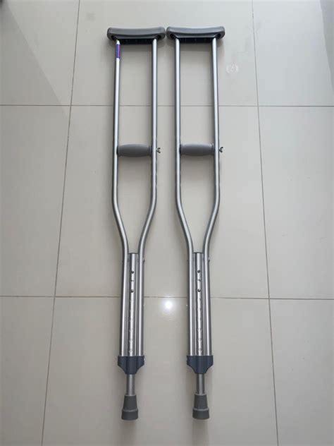 Dnr Adult Axillary Crutches Pair Health Nutrition Assistive