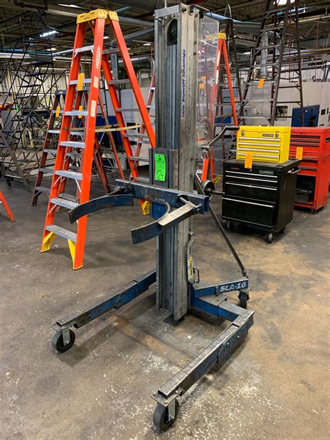 Genie Sla 10 Superlift Advantage Manual Lift Sn 5501511779