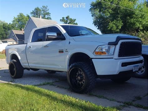 2010 Dodge Ram 2500 With 22x12 44 Rbp 74r And 33 12 5r22 Rbp Repulsor Mt And Leveling Kit