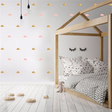 10 of the best wall stickers | Real Homes