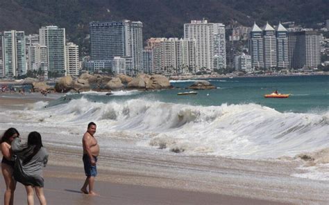 Playas De Guerrero Presentan Mar De Fondo El Sol De Acapulco