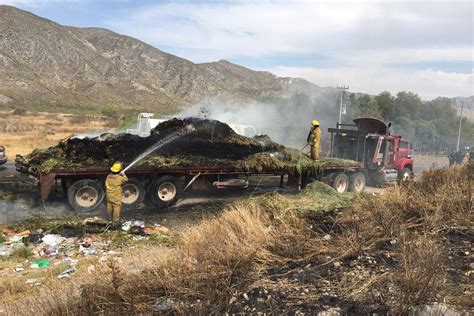 Se incendia camión con pacas El Siglo de Torreón