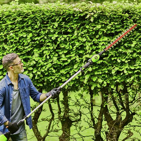 60v Telescopic Hedge Trimmer 51 Cm Gd60pht51 Greenworks