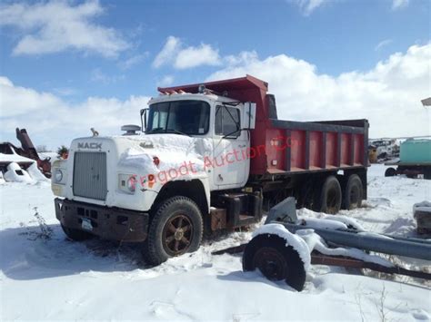 1975 Mack Dump Truck Tandem Axle Live And Online Auctions On