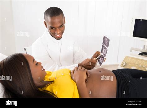 Echographie Abdomen Banque De Photographies Et Dimages à Haute