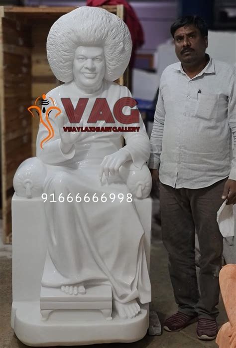 Plain Hindu White Marble Sathya Sai Baba Statue For Worship Size 1