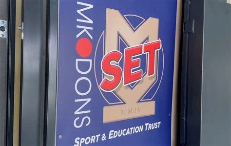 Mk Dons Under 18s And Mk Dons Set Host Uk Youth Inspire Group Project