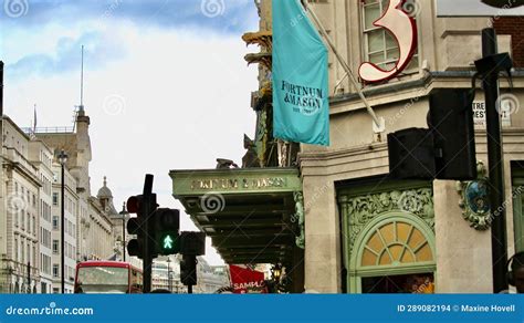 Fortnum & Mason Store Piccadilly Editorial Stock Image - Image of ...