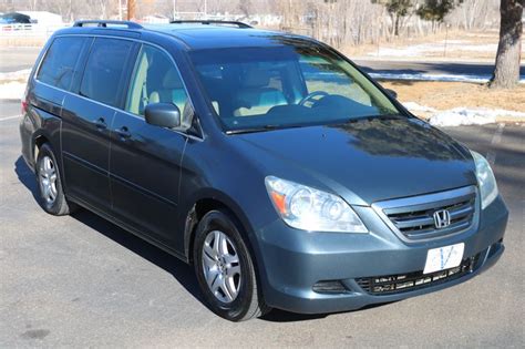 2005 Honda Odyssey Photos