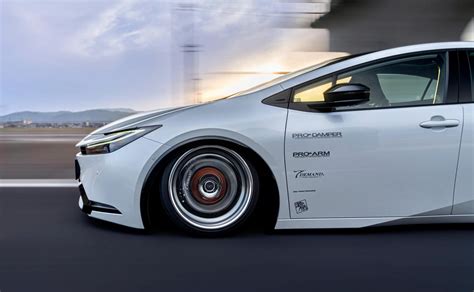 Japanese Tuner Unleashes The Toyota Prius Wild Side Carscoops