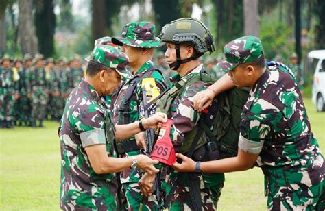 Pangdam I Bb Buka Latihan Proglatsiapops Satgas Pamtas Yonif Braja