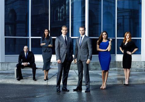 I Like to Watch TV: “Suits” Cast Group Photo