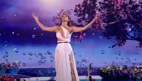 Prima semifinală Eurovision 2024 Vezi cum a evoluat Natalia Barbu pe