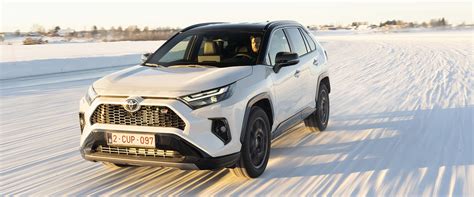 Profil Dan Spesifikasi Toyota Rav4 Gr Sport Phev Tampil Perdana Di