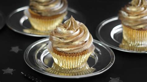 Golden Birthday Cupcakes Recipe BettyCrocker