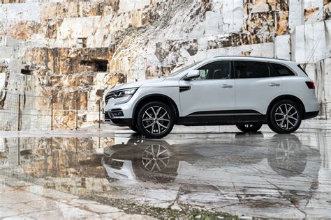 Nuovo Renault Koleos confort e versatilità per il grande Suv francese