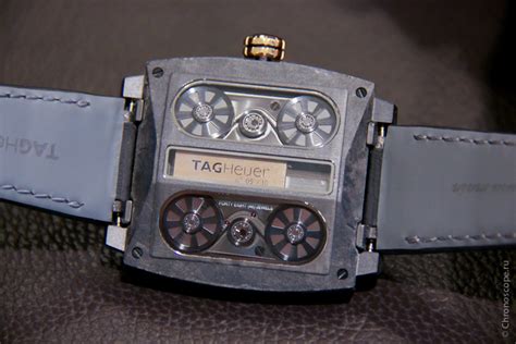 Tag Heuer Monaco V Carbon