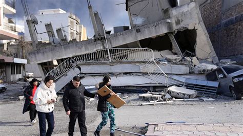 Quake Death Toll In Turkey And Syria Passes 11 000 Rescue Work