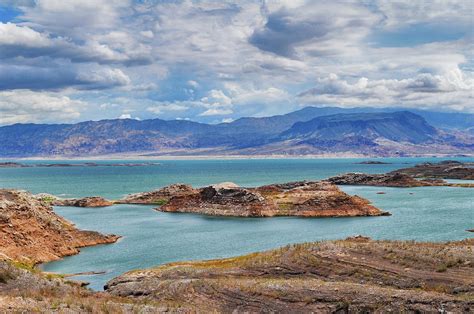 Lake Mead Lakeview Overlook Photograph by Kyle Hanson