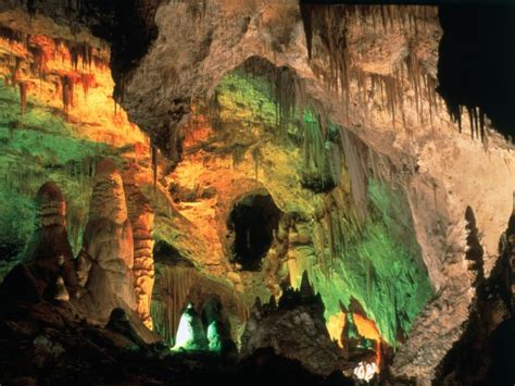 Cave Discovery in Lebanon Could Boost Jeita Grotto's 7 Natural Wonder ...
