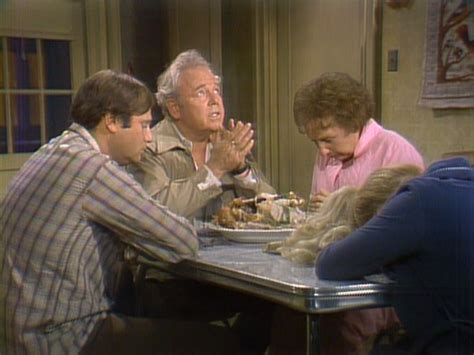 Holiday Film Reviews: Archie Bunker's Place: "Thanksgiving Reunion"