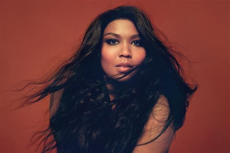 Lizzo Leads A Marching Band In New 'Good As Hell' Video - GENRE IS DEAD!