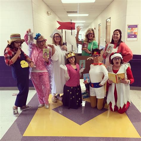 List Of Best Ever Grade Level Costumes Charlie Brown And Gang Teacher