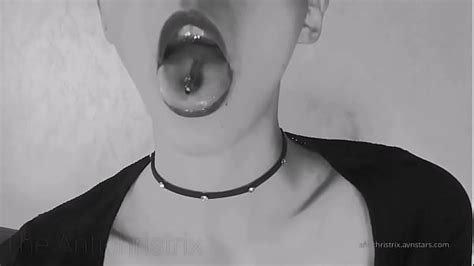 Giantess Loryelle Vore Porn Videos LetMeJerk
