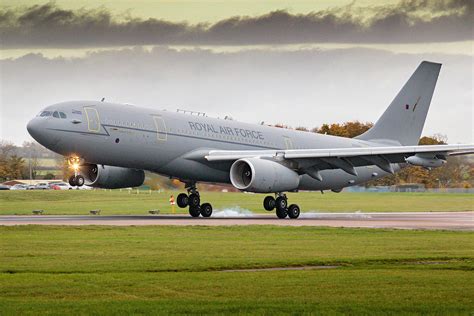 Airbus A Mrtt Completa El Er Vuelo Con De Combustible Saf