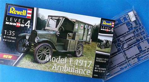 Ford Model T Ambulance In Von Revell Modellbau F R