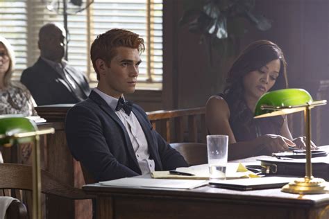 Riverdale Season 3 Poster Revealed Let The Game Begin