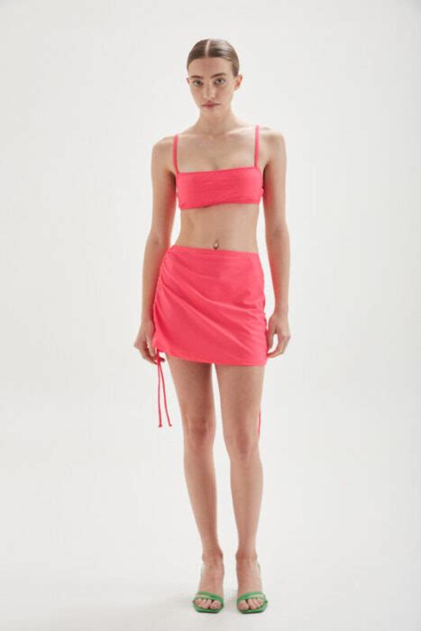 Bikini Coral Con Falda Verano 2023 Class Life Looks De Verano