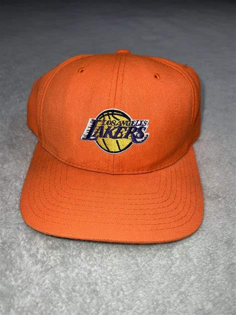 Vintage Starter Los Angeles Lakers Summer League Snap Gem