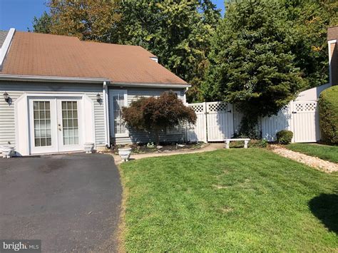 296 Woods Edge Pl, Langhorne, PA 19047 - See Est. Value, Schools & More