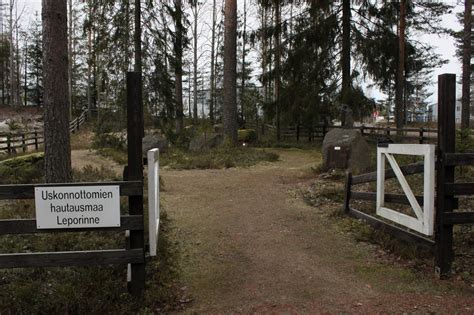 Uskonnoton Hautausmaa Keski Suomen Vapaa Ajattelijat Ry