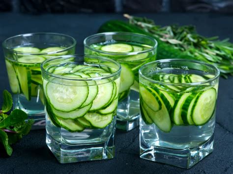 Cucumber Water Recipe: The Popular Detox | Organic Facts