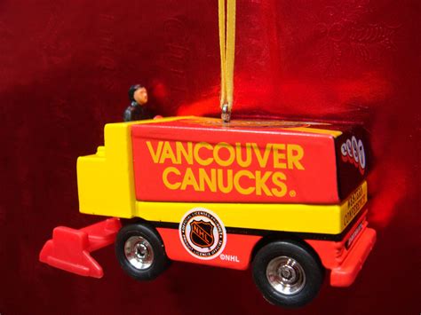 New Nos Nhl Hockey Zamboni Vancouver Canucks Christmas Tree