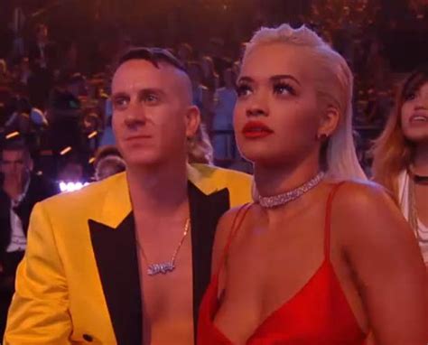 Naughtiest VMAs Ever Nicki Minaj Simulates Sex On Stage Before Dress Falls Apart Daily Star