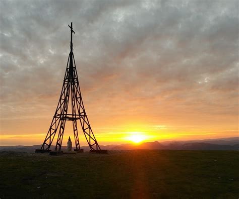 Amanecer En Gorbea 1 Tras El Esfuerzo Matutino Que Supone Flickr