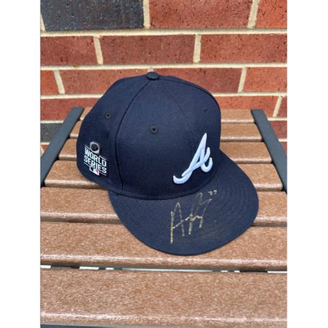 Austin Riley Mlb Authenticated Autographed And Game Worn World