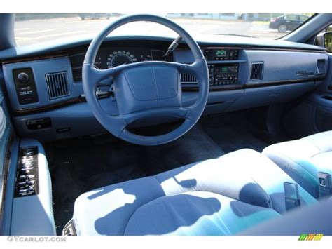 1996 Buick Roadmaster Limited Sedan Interior Color Photos | GTCarLot.com