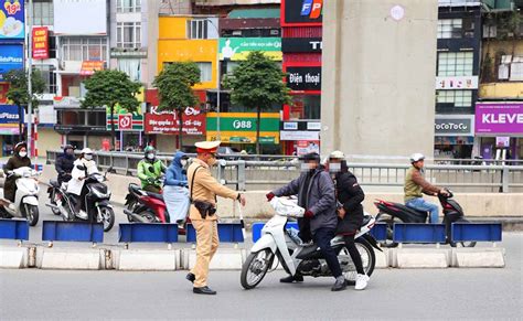 Lí do chưa tổ chức lại giao thông tại nút giao Nguyễn Trãi Khuất Duy Tiến