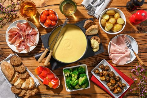 Fonduebox Zelfgemaakte Kaasfondue Van 3 Kazen Recept HelloFresh