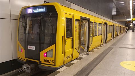 U Bahn Berlin Mitfahrt Im H Zug Prototyp Von Museumsinsel Nach