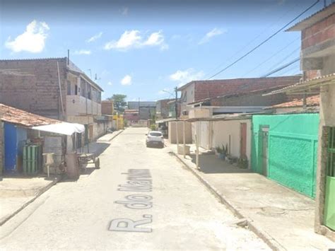 Motorista de aplicativo é morto a tiros no bairro de São José na área