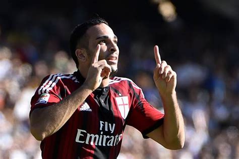Rami: "Vorrei terminare la carriera al Milan come Maldini"