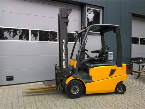 Forklift Jungheinrich EFG425K Electric 2500kg Auctionport