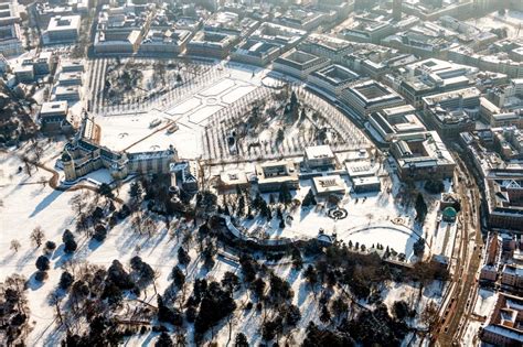 Luftbild Karlsruhe Winterluftbild Geb Udekomplex Im Schlo Park Von